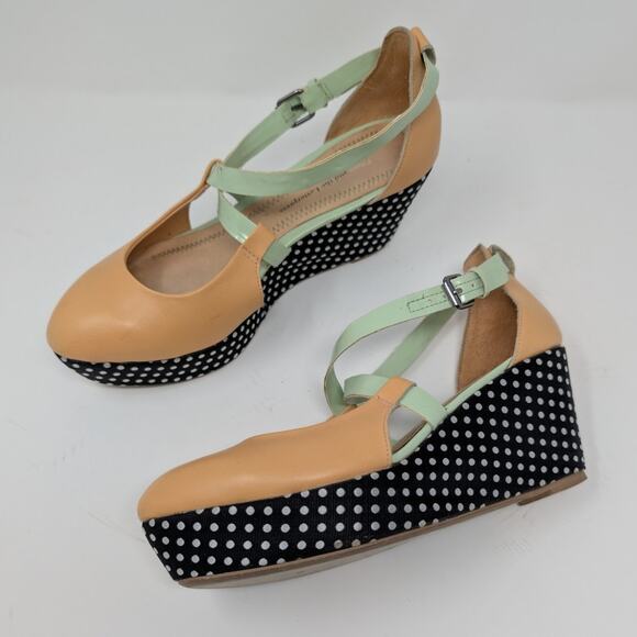 Anthropologie Pilcro and the Letterpress Polka Dot Wedge Heels Size 7M - Picture 7 of 14